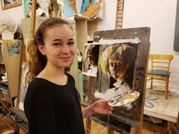 Instructor Lena Romanova